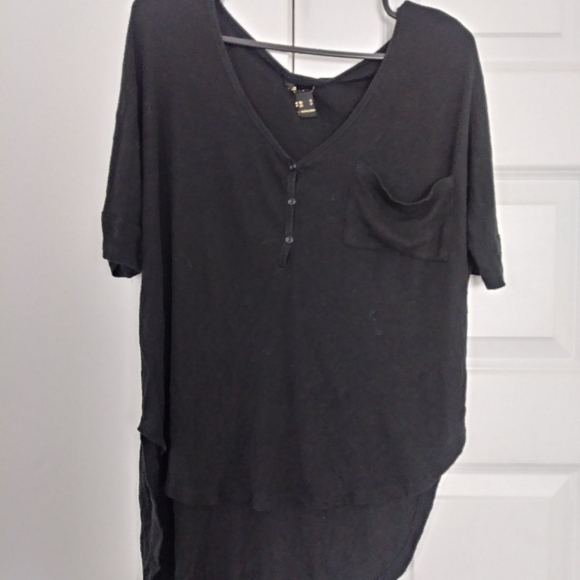 Oversized button up tshirt - Picture 1 of 1